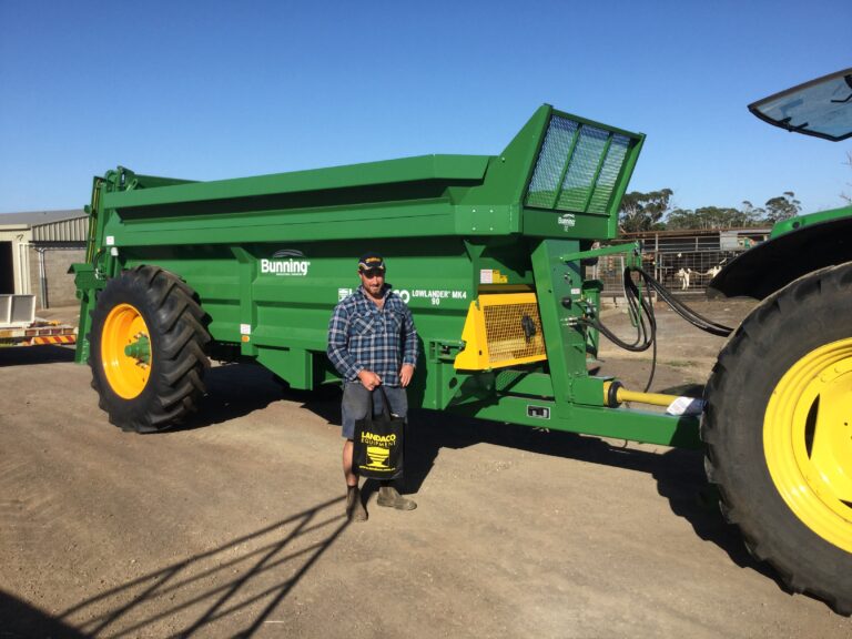 GT Bunning Manure Spreader Landaco