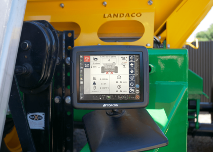 Topcon Spreader Screen variable rate spreading set rate spreading section control